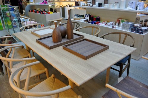 hans wenger chairs at skandium